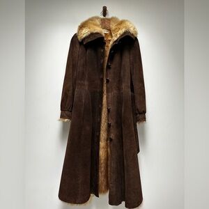 Vintage 50s/60/70s Marie-Martine of Paris suede fur lined coat.